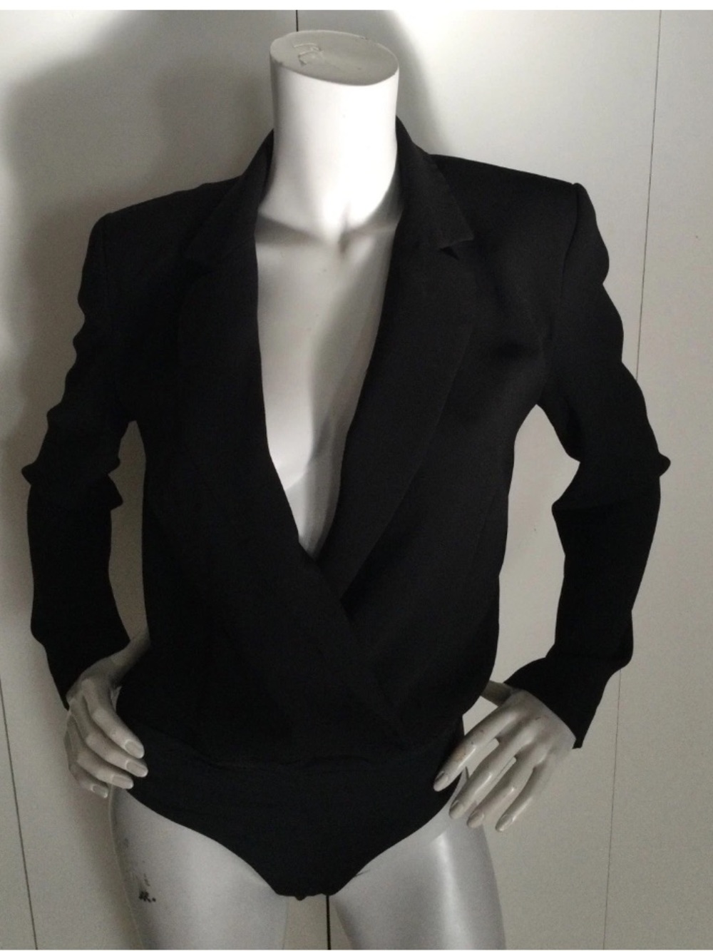 Zara Black Long Sleeve Collar V-Neck Bodysuit Size M